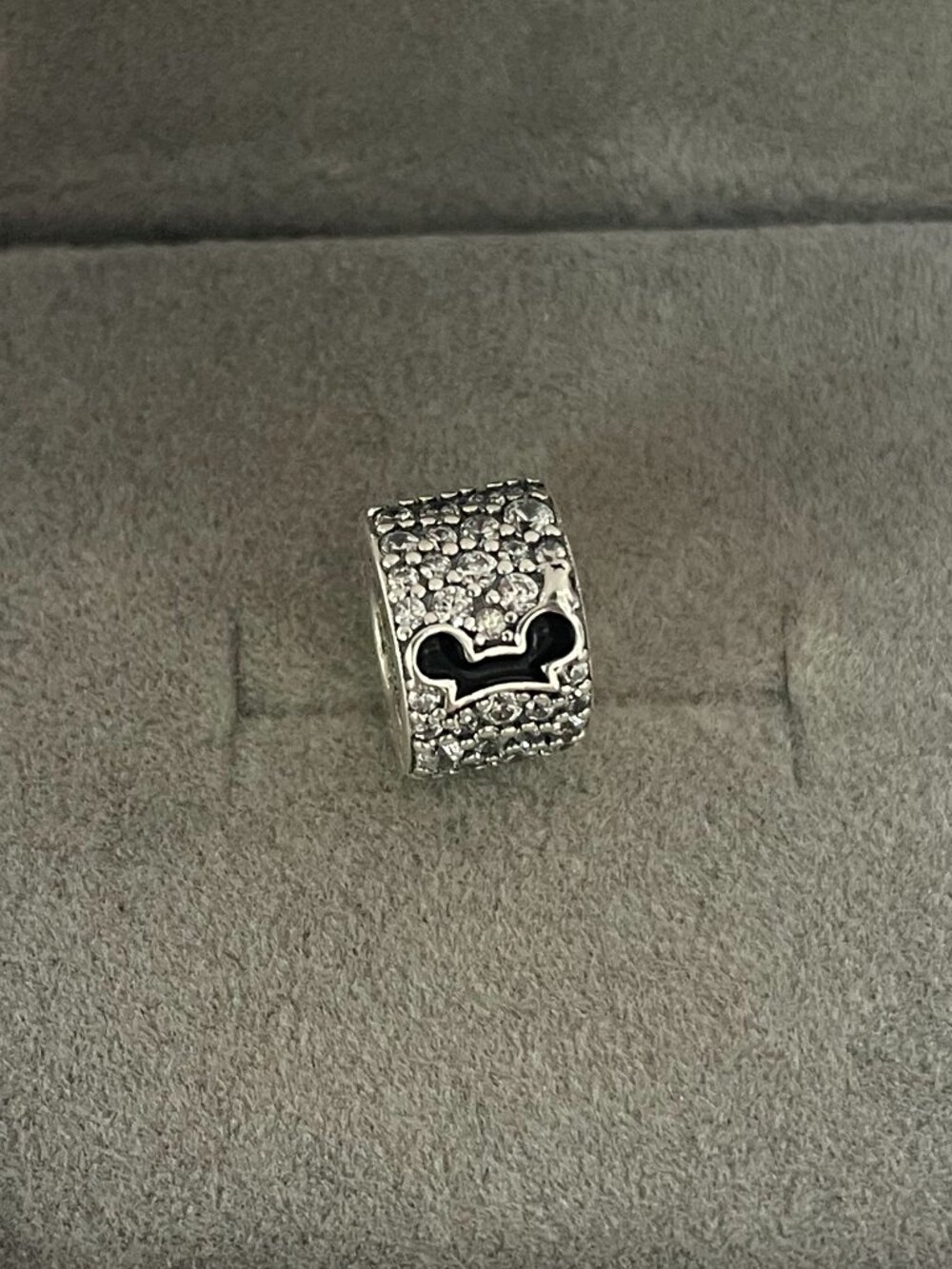 Mickey Minnie Pave Disney Parks Pandora Clip - Picture 2 of 4